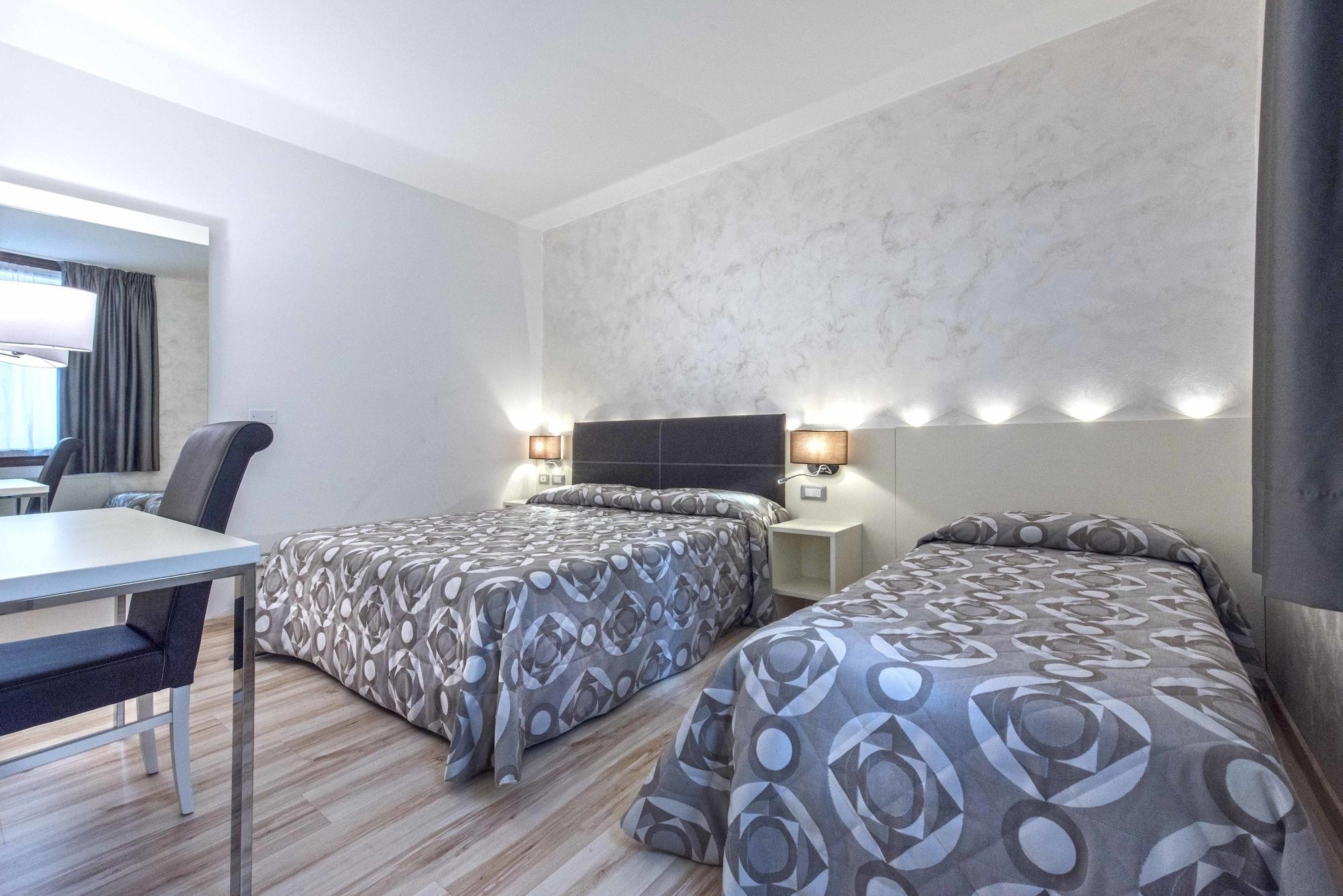 Hotel Vivit ***S Mestre Esterno foto