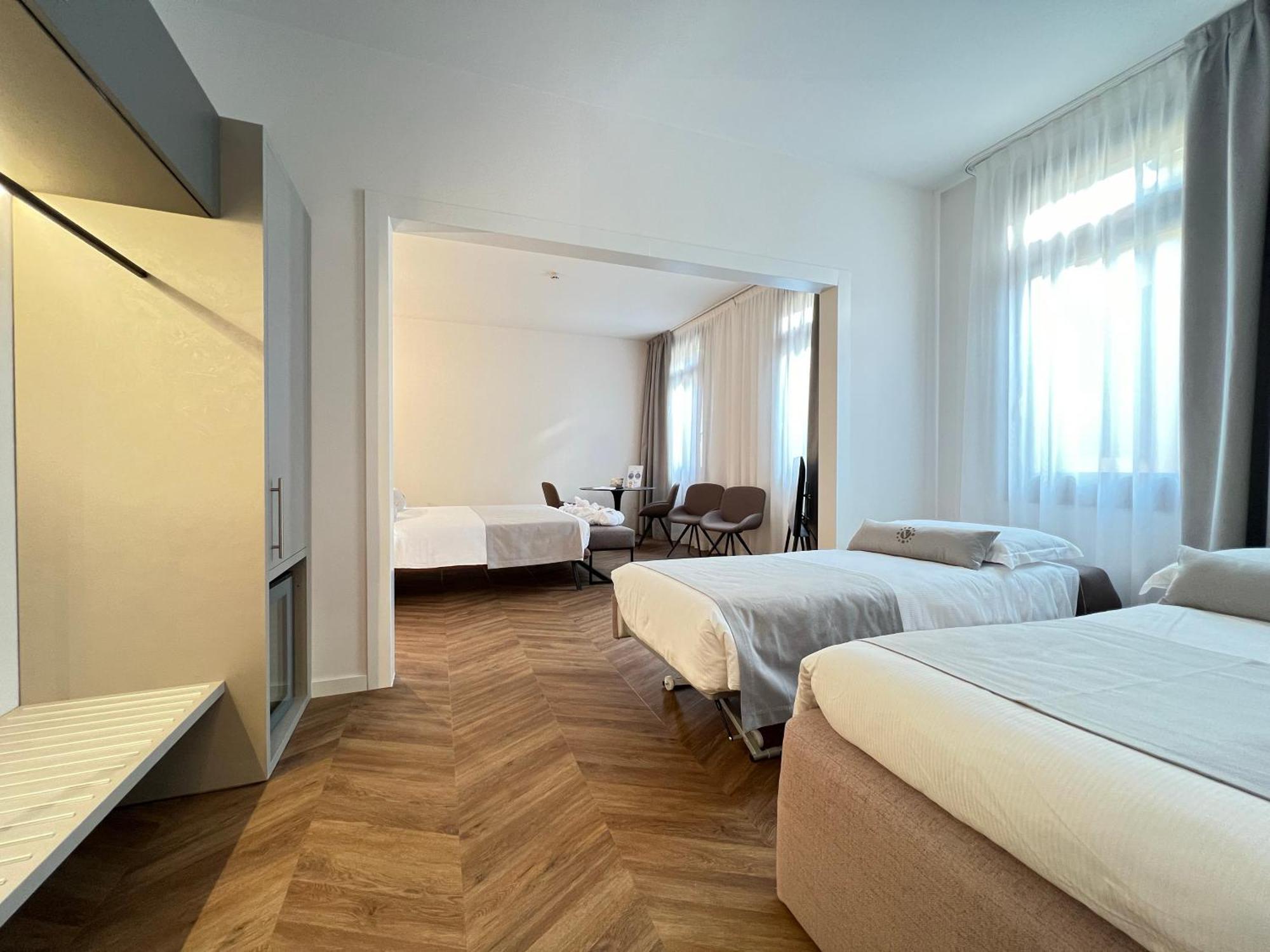 Hotel Vivit ***S Mestre Esterno foto